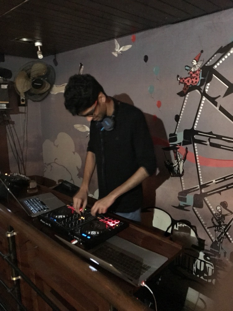 Performing at Easy Tiger, Bengaluru